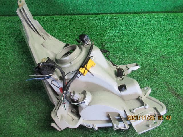 Left Headlight DAIHATSU Move 2010 DBA-L175S — photo 8