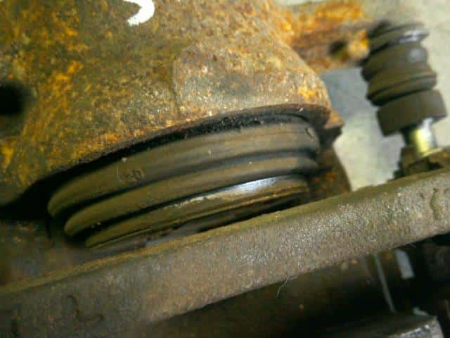 Front Left Caliper SUZUKI Alto 2017 DBA-HA36S 5510274P01999 — photo 3