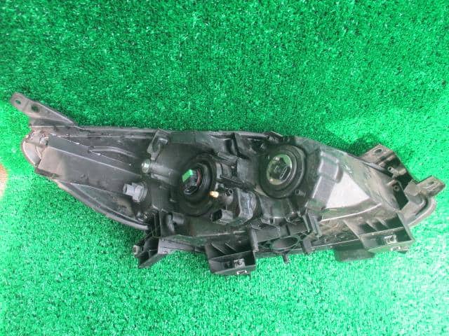 Left Headlight MAZDA Premacy 2010 DBA-CWEFW — photo 4