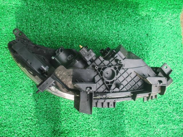 Left Headlight MAZDA Premacy 2010 DBA-CWEFW — photo 3
