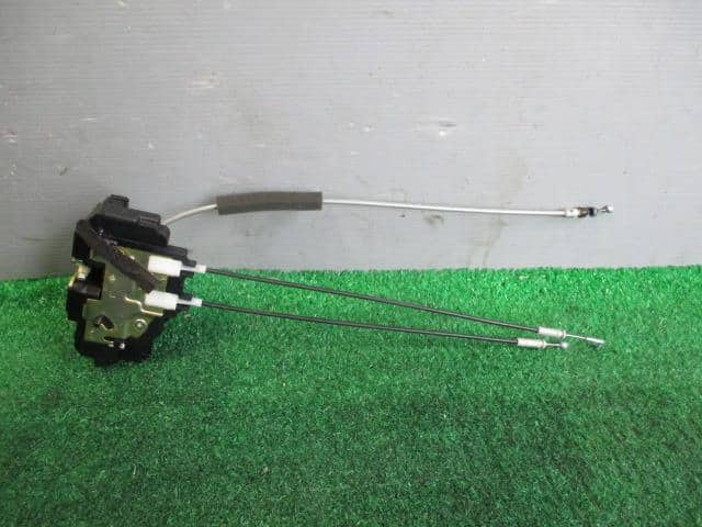 Door Lock Solenoid NISSAN March 2006 DBA-AK12 — photo 1