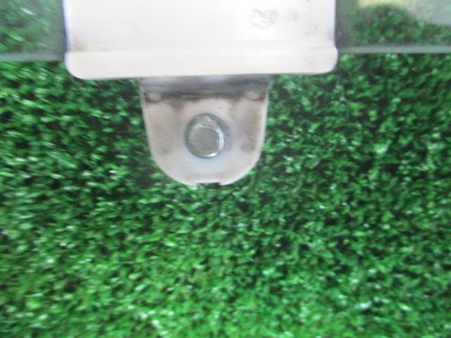 Front Right Door Windshield NISSAN Atlas 2003 KG-SP2F23 — photo 4