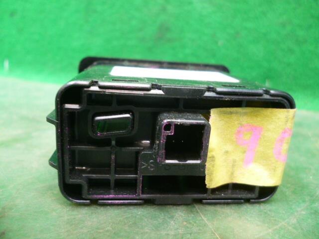 Control Unit NISSAN Dayz roox 2018 DBA-B21A — photo 3