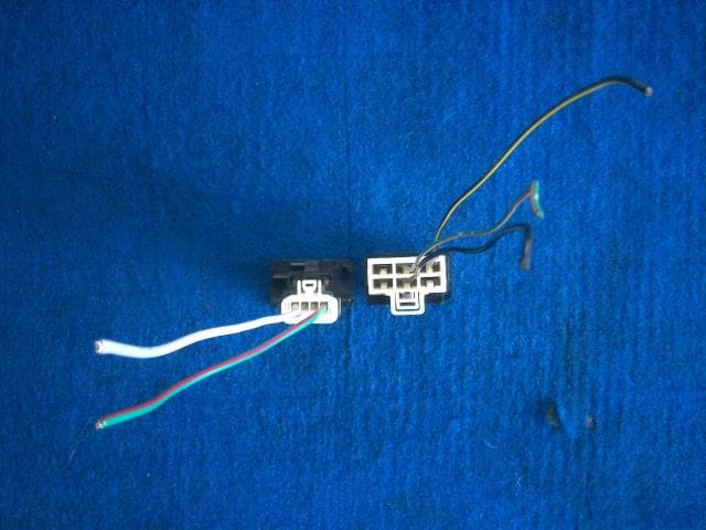 Switch NISSAN Serena 2004 CBA-TNC24 — photo 3