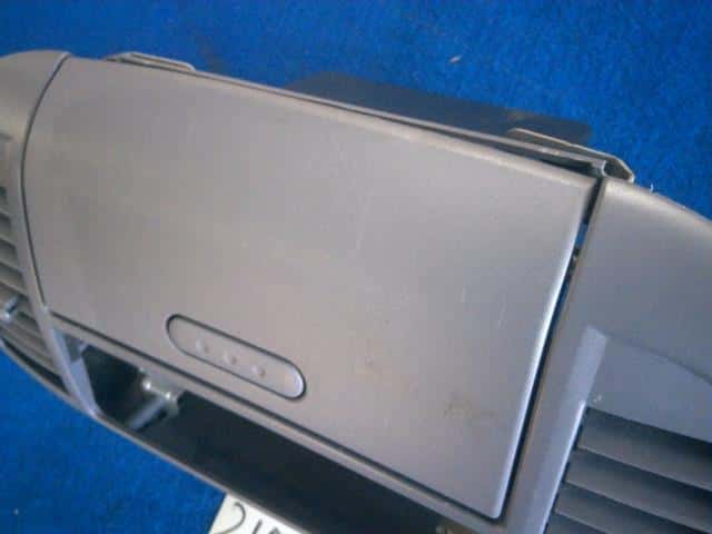 NISSAN March 2002 UA-AK12 — photo 3