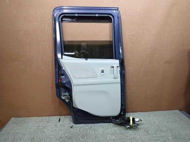 Rear Left Door Assembly MITSUBISHI Ek space 2014 DBA-B11A — photo 5