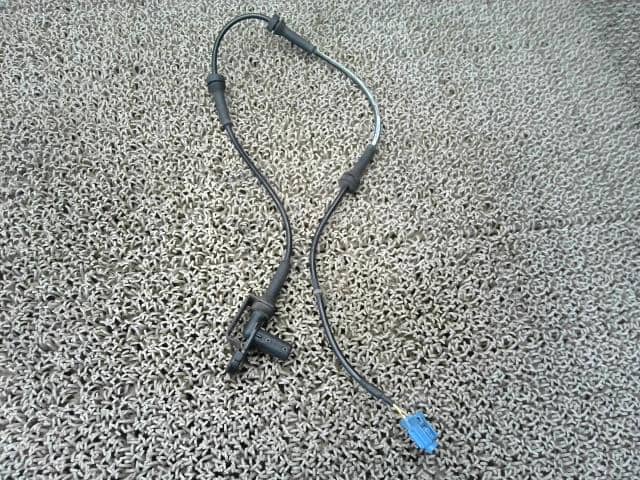 ABS Sensor NISSAN Skyline 2002 GH-V35 — photo 1