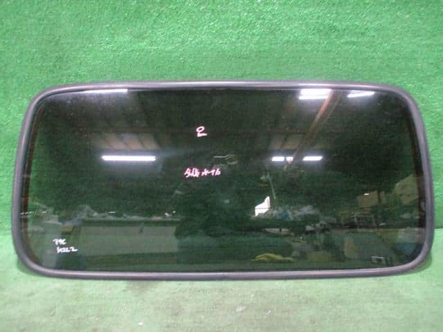 Rear Windshield SUZUKI Jimny 1998 GF-JB23W 8457181A30 — photo 1