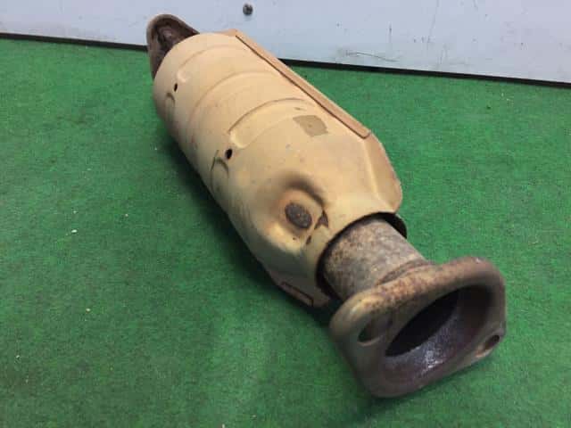 Catalyst MITSUBISHI Minicab 2005 GBD-U62 — photo 2