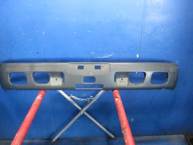 Front Bumper Face TOYOTA Dyna 2006 PB-XZU348 — photo 1