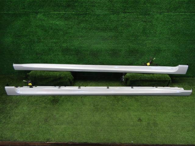Right Side Step SUBARU Exiga 2010 CBA-YA5 — photo 1