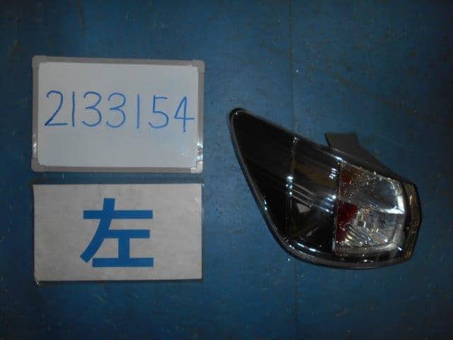 Left Tail Light TOYOTA Caldina 2005 CBA-ZZT241 — photo 1
