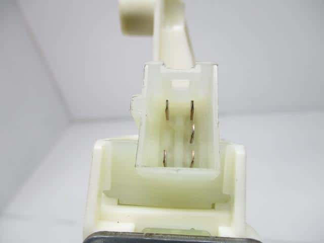 Front Left Door Regulator MERCEDES-BENZ Benz a class 2014 DBA-176042 A2469065100 — photo 4