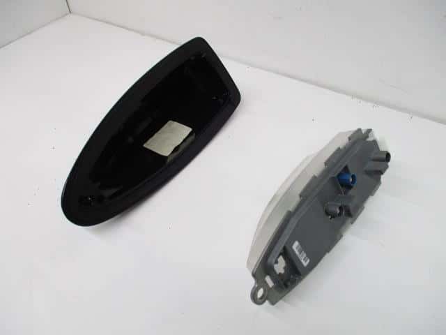Antenna BMW 5 Series 2011 DBA-FR30 — photo 2