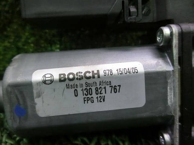 Front Left Door Regulator VOLKSWAGEN Polo 2005 GH-9NBKY — photo 3