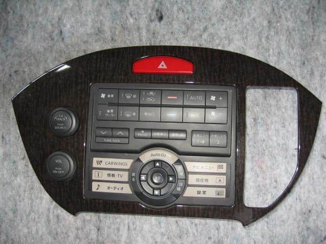 A/C Control Panel NISSAN Presage 2004 UA-TU31 — photo 1