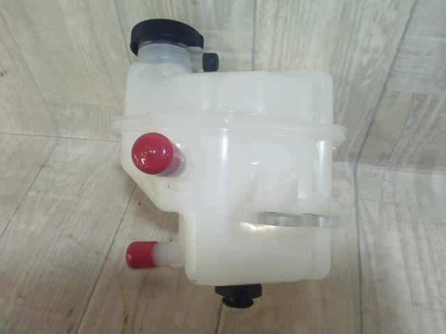 Hybrid Parts TOYOTA Aqua 2012 DAA-NHP10 — photo 2