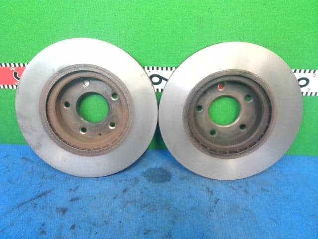 Front Disk Rotor MAZDA 2016 LDA-DK5AW B45G33251A — photo 3