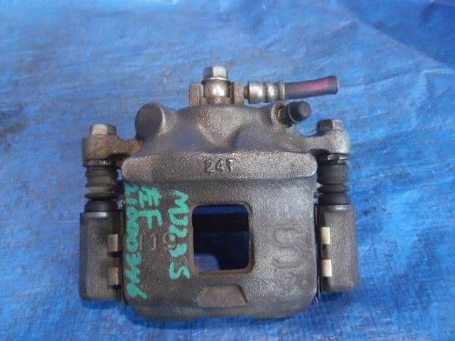 Front Left Caliper MAZDA Az wagon 2012 DBA-MJ23S 1A163399Z — photo 1