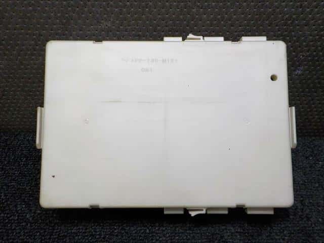 Fuse Box NISSAN Teana 2007 CBA-J31 — photo 2