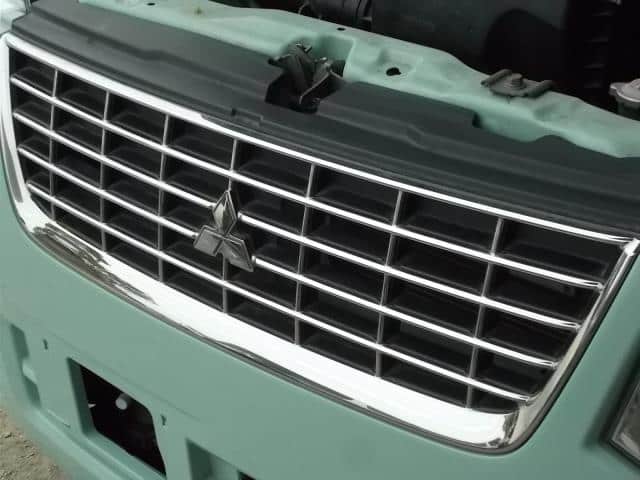 Radiator Grille MITSUBISHI eK Wagon 2013 DBA-H82W — photo 2