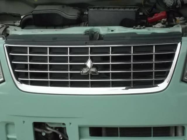 Radiator Grille MITSUBISHI eK Wagon 2013 DBA-H82W — photo 1