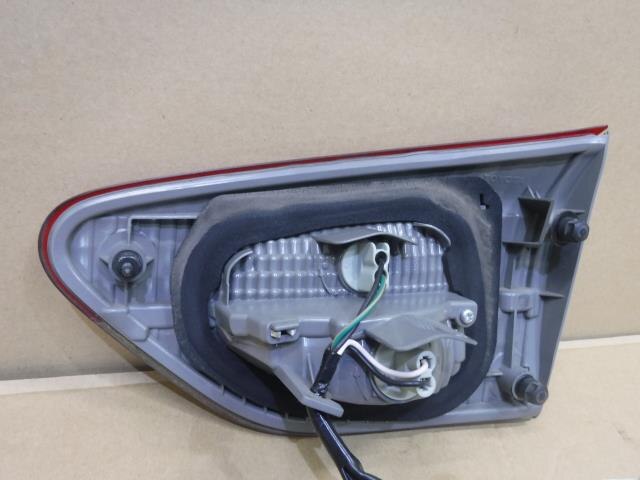 Rear Finish Panel TOYOTA Wish 2010 DBA-ZGE20 — photo 2