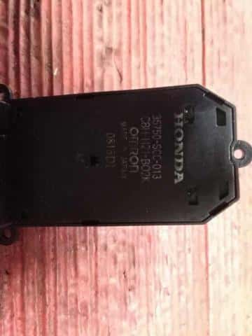 Power Window Switch HONDA Mobilio 2004 DBA-GB1 — photo 3