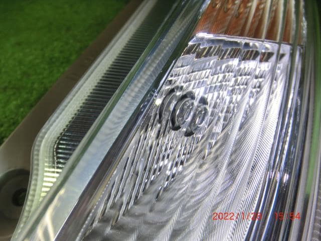 Right Tail Light NISSAN Leaf_ 2012 ZAA-ZE0 — photo 4