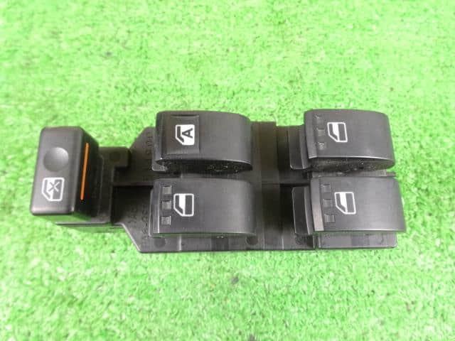 Power Window Switch DAIHATSU Move 2007 DBA-L185S — photo 1