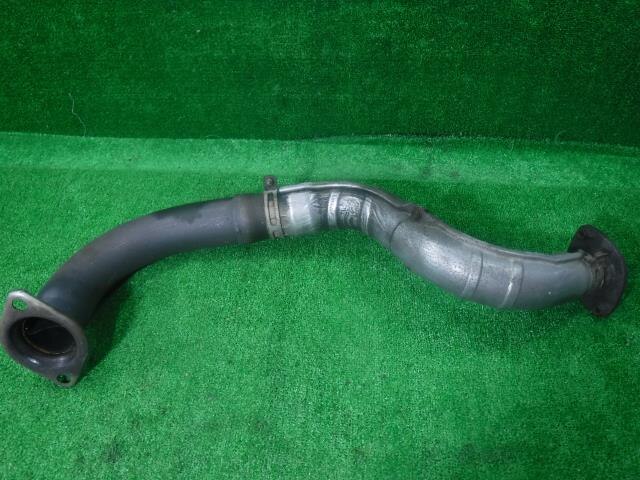 Front Exhaust Pipe TOYOTA Vista Ardeo 1999 GF-SV50 — photo 2