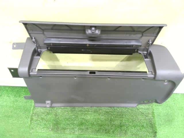 Interior Parts ISUZU Forward 2006 ADG-FRR90C3S 1733186900 — photo 2