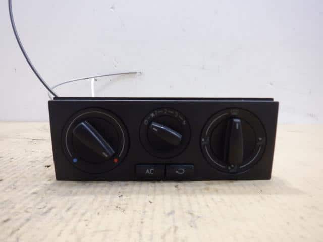 A/C Control Panel VOLKSWAGEN Lupo 2005 GH-6EAVY — photo 1