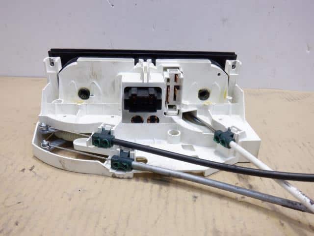 A/C Control Panel VOLKSWAGEN Lupo 2005 GH-6EAVY — photo 2