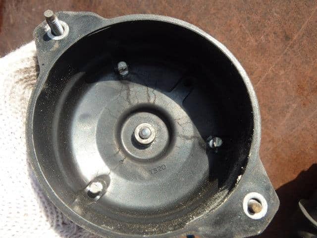 Ignition Distributor MAZDA Scrum 1997 V-DJ51T 1A0218200A — photo 3