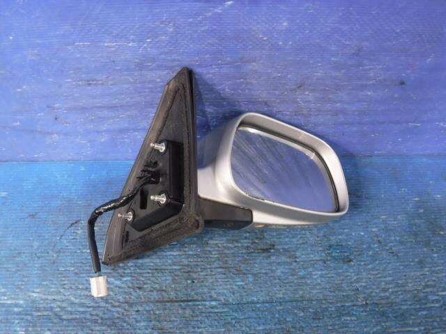 Right Side Mirror TOYOTA Probox 2004 CBE-NCP51 — photo 4