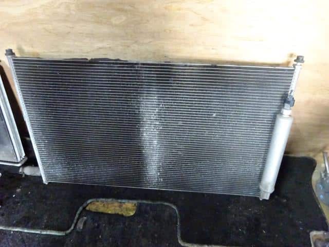 Condenser NISSAN Serena 2010 DBA-CC25 — photo 2