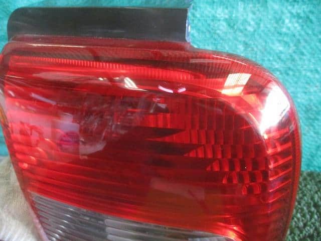 Right Tail Light SUZUKI Lapin 2003 UA-HE21S 3565075H00 — photo 4