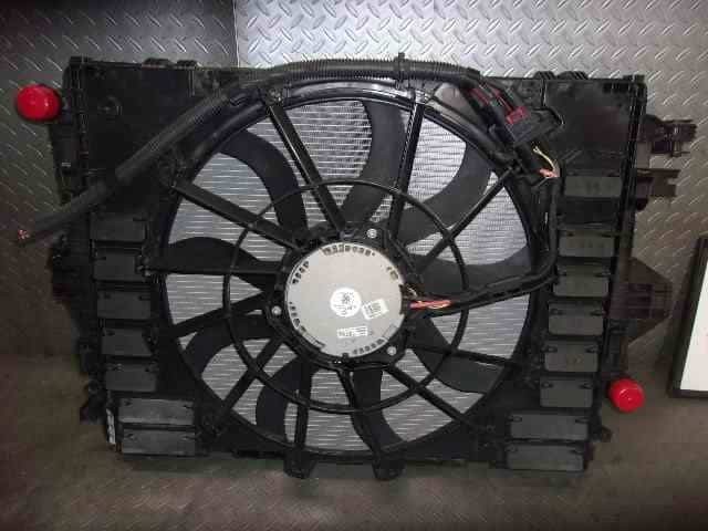 Radiator VOLKSWAGEN Touareg 2012 DBA-7PCGRS — photo 3
