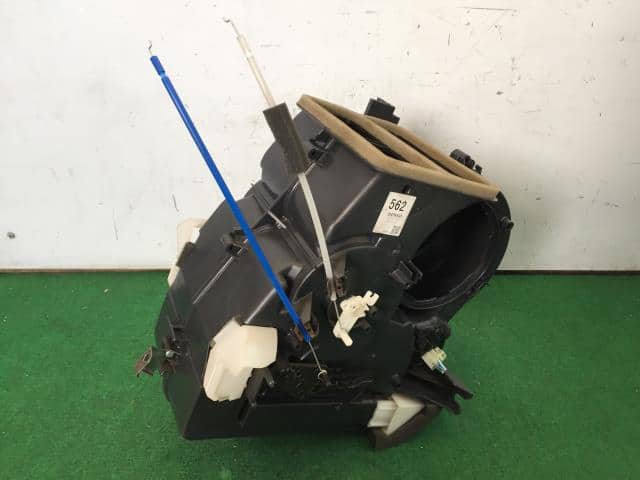 Air Conditioner Assembly MITSUBISHI Minicab 2016 EBD-DS16T — photo 4