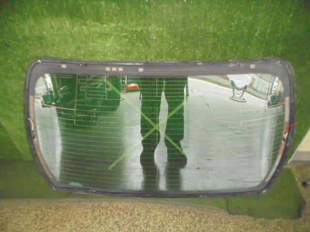 Rear Windshield TOYOTA Crown Majesta 2012 DBA-URS206 — photo 2