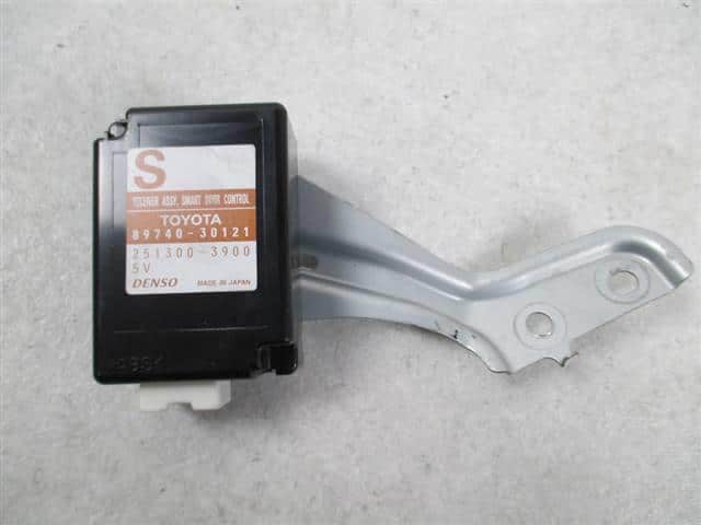 Control Unit TOYOTA Crown 2006 DBA-GRS180 9874030121 — photo 1