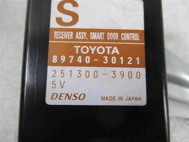 Control Unit TOYOTA Crown 2006 DBA-GRS180 9874030121 — photo 3