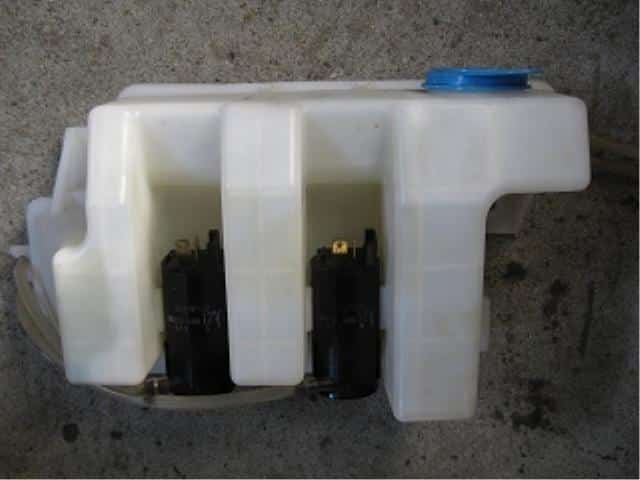 Windshield Washer Tank SUZUKI Every 2003 LE-DA62V 3845060H10 — photo 2