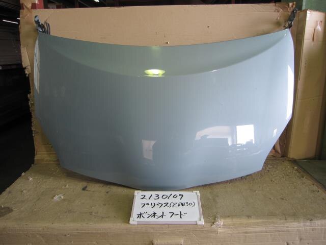 Bonnet Hood TOYOTA Prius 2012 DAA-ZVW30 — photo 1