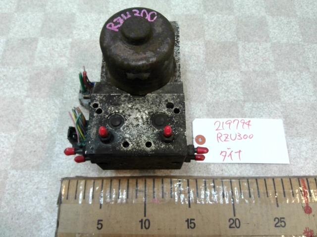 ABS Actuator TOYOTA Dyna 2002 GE-RZU300 4405037020 — photo 1