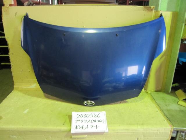 Bonnet Hood TOYOTA Prius 2004 DAA-NHW20 — photo 1