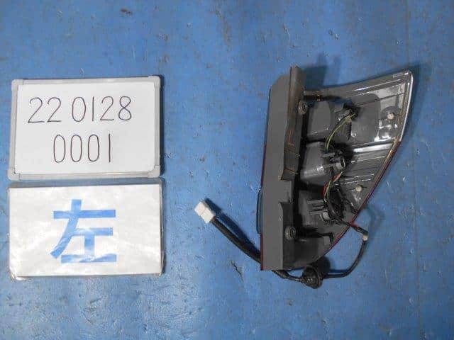 Left Tail Light HONDA Zest 2009 DBA-JE1 — photo 2