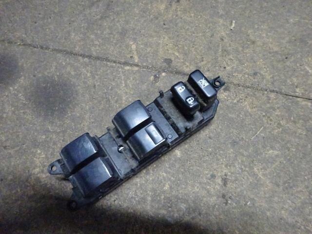 Power Window Switch TOYOTA Corolla Fielder 2008 DBA-NZE141 — photo 1