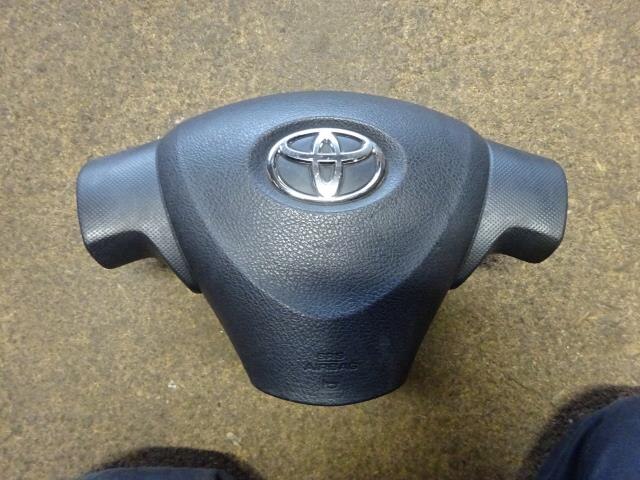 Steering Wheel TOYOTA Corolla Fielder 2008 DBA-NZE141 — photo 1